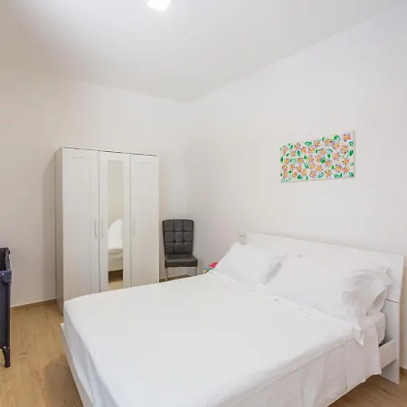 La Casa Di Melina By Interhome